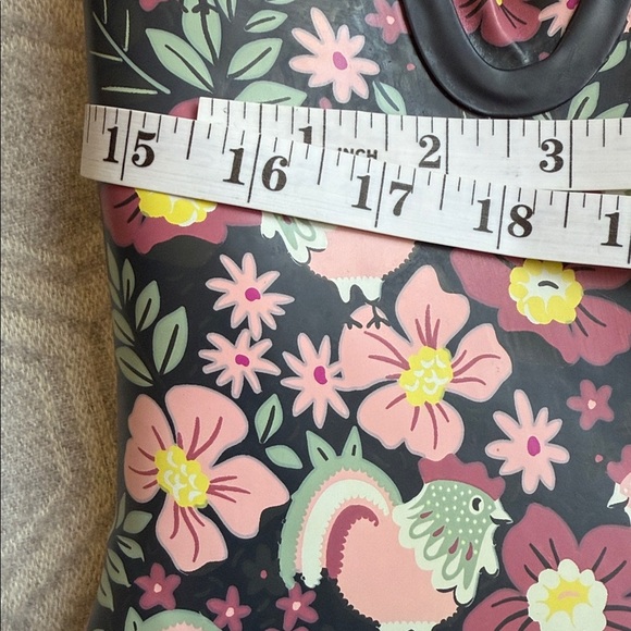 NWT Western Chief Women's Garden Play Tall Rain Boot Chicken/Floral pattern Sz:9 - Picture 7 of 12